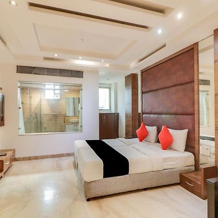 Townhouse 939 Hotel Gagan Inn Near Satyam Inox Patel Nagar Нью-Делі Екстер'єр фото