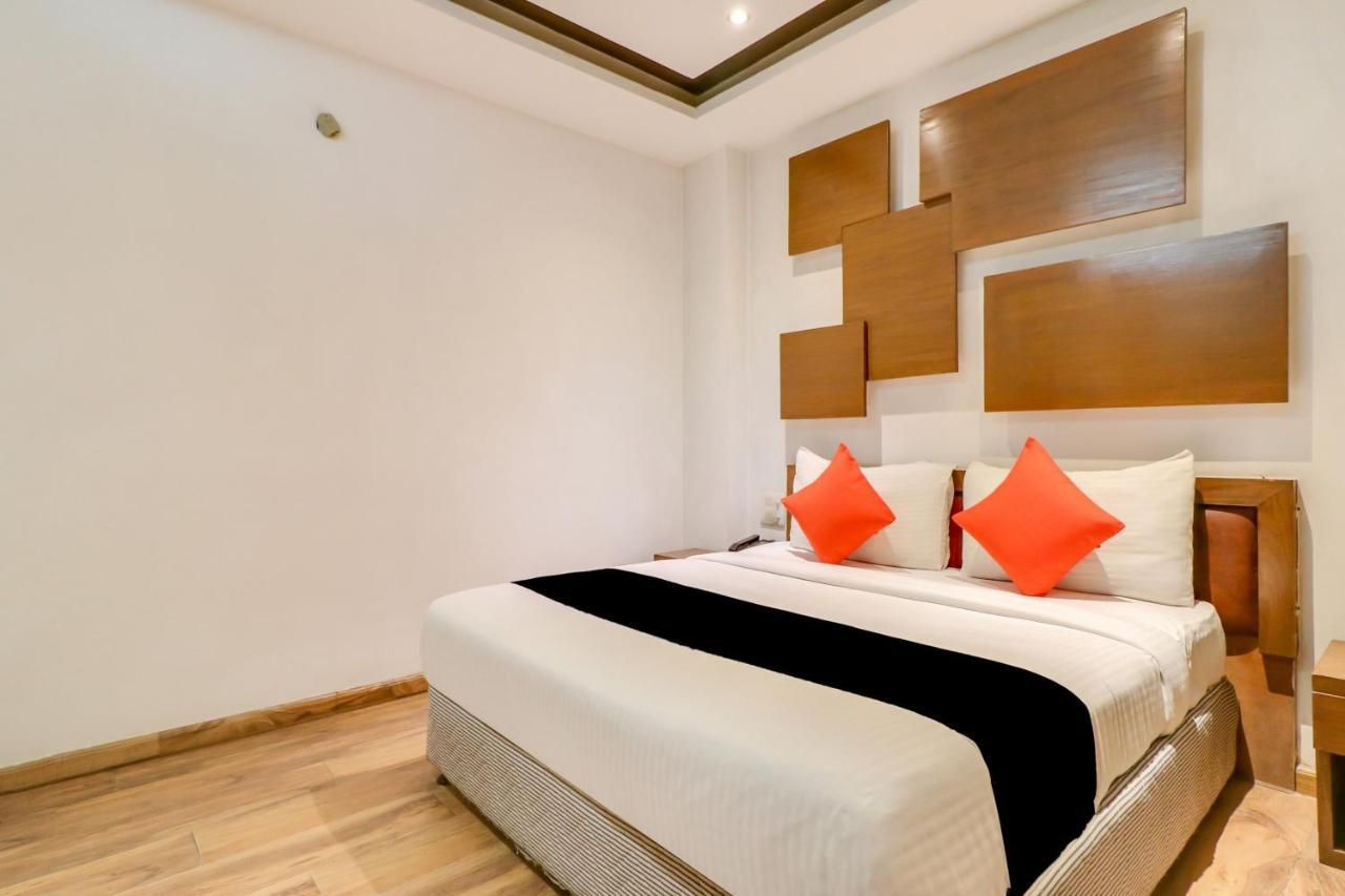 Townhouse 939 Hotel Gagan Inn Near Satyam Inox Patel Nagar Нью-Делі Екстер'єр фото